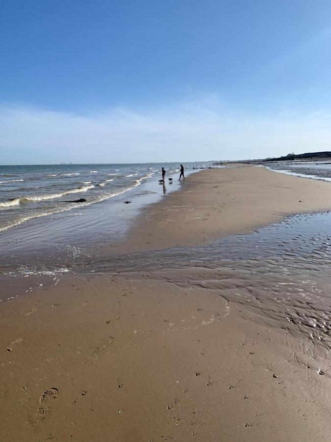 Meadows 3 New Beach Holiday Park Daire Dymchurch Dış mekan fotoğraf